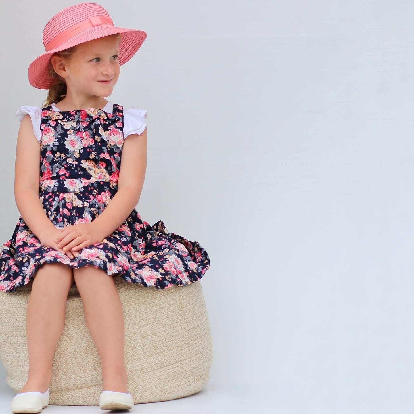 ZOE FRILL PINNY - Toots Kids